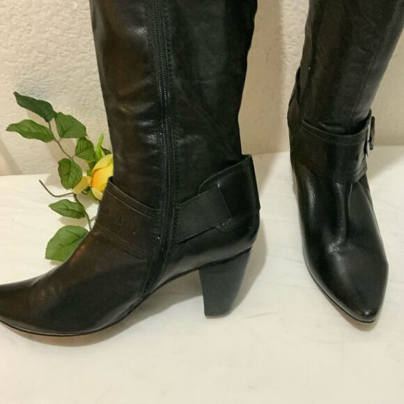 Spring step Black knee-high pointed toe buckle boot size 39 - Picture 5 of 14